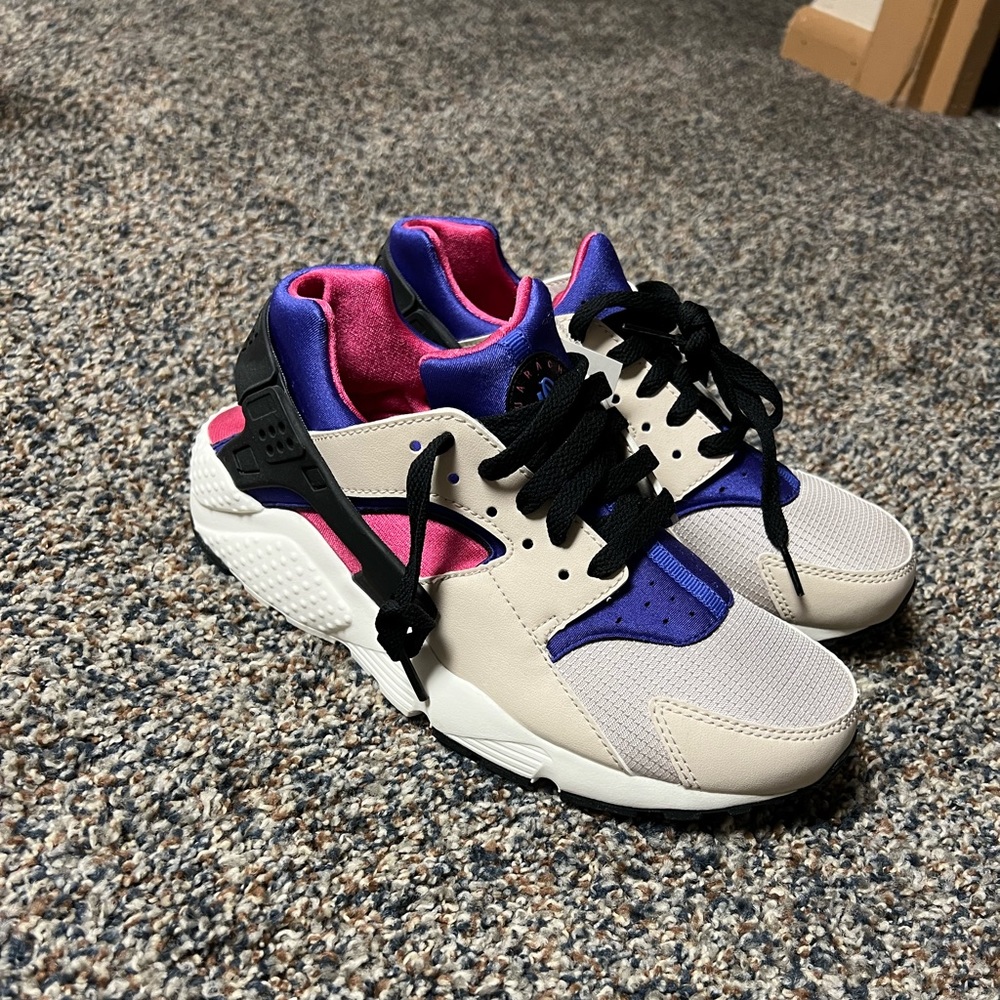 Nike Huarache Shoes